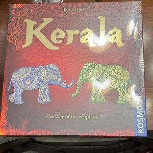 Kosmos Kerala Board Game - Red and Gold